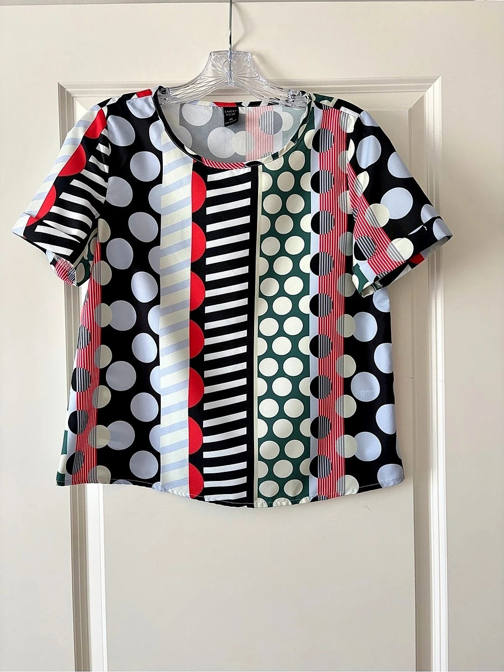 Emery Rose Geometric Short Sleeve Top - Size XS